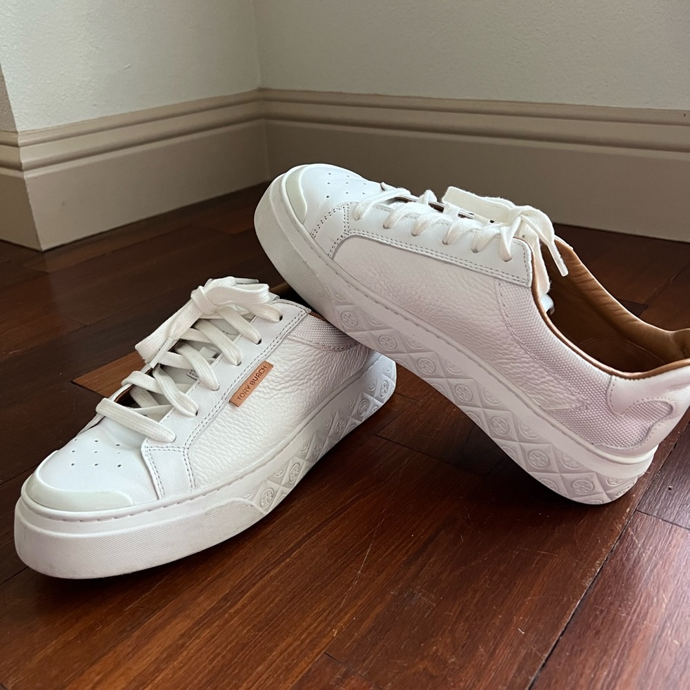 Tory Burch Ladybug Sneakers (Size 8)